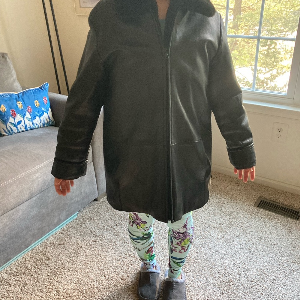 Leather jacket with removable lining